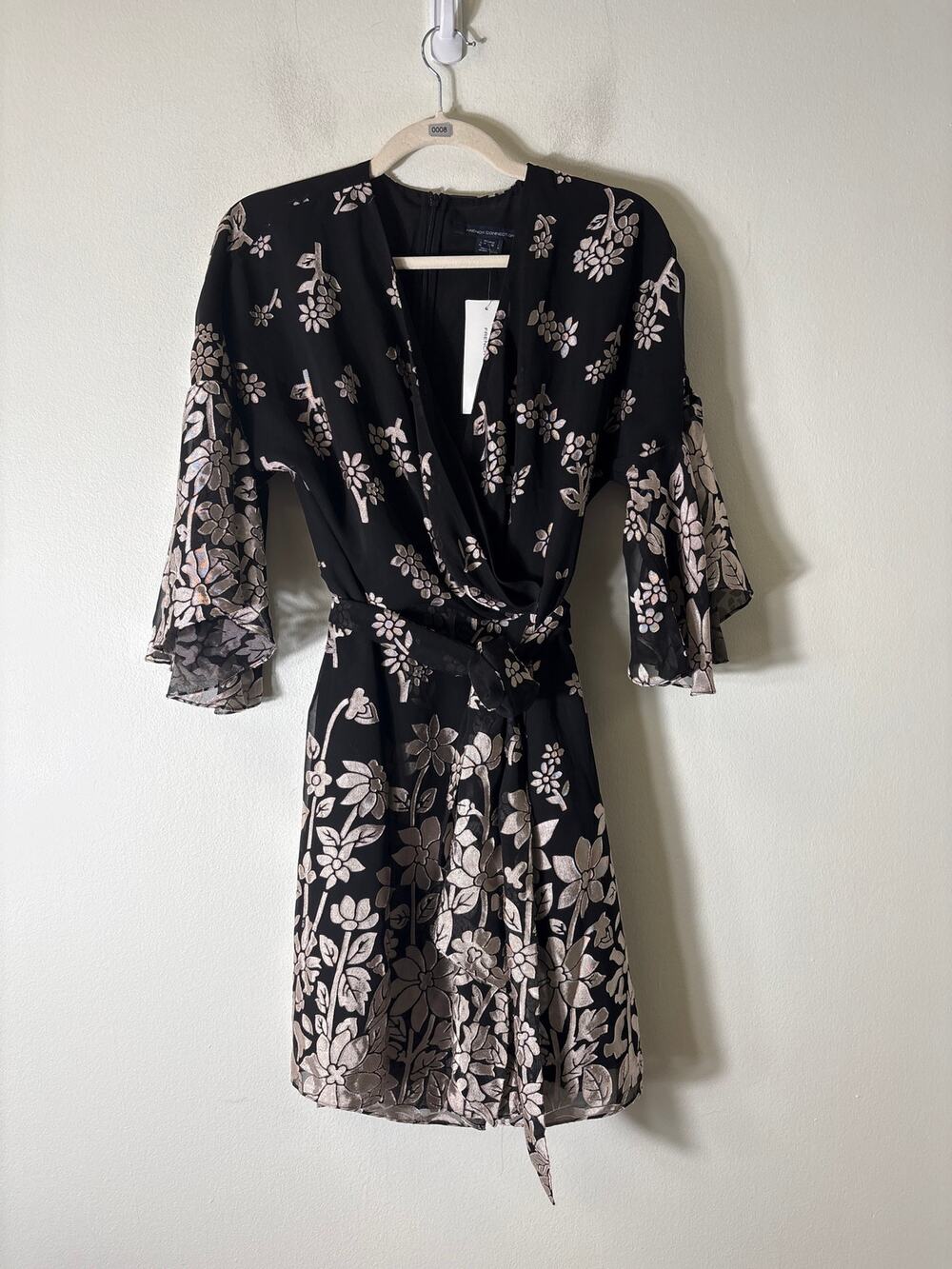 NWT French Connection Black and Cream Sheer Flutter Sleeve Dress Sz L
